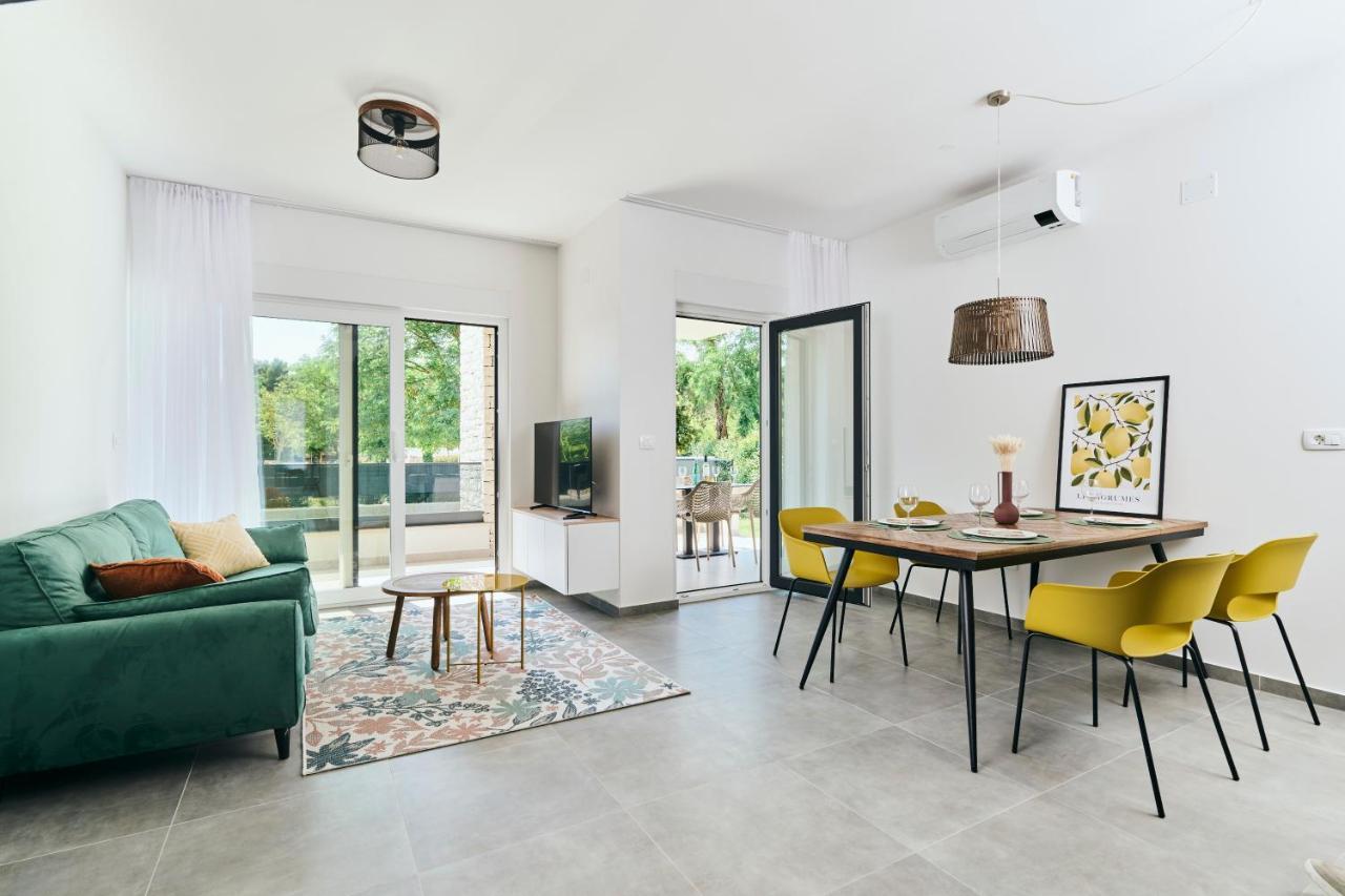 Apartments San Maris Umag Eksteriør billede