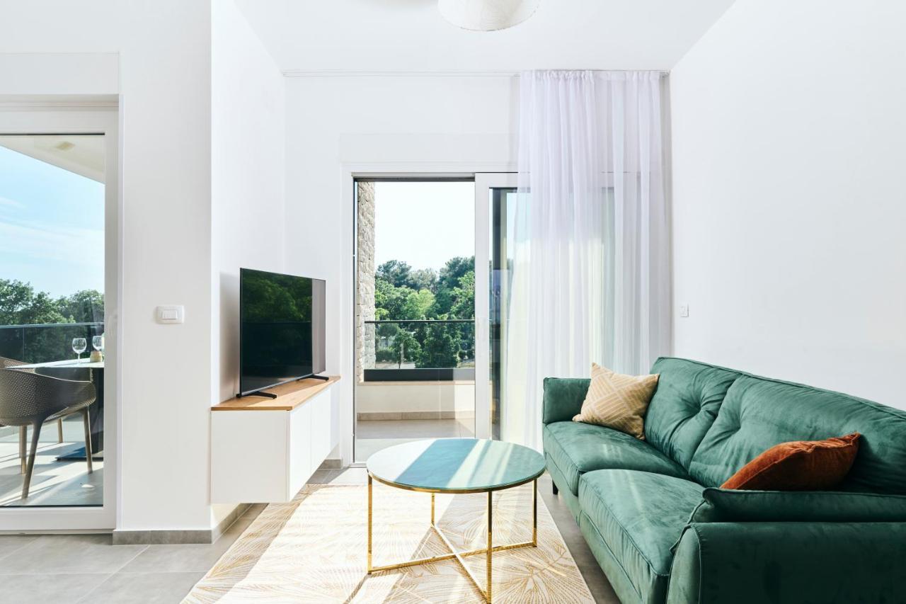 Apartments San Maris Umag Eksteriør billede